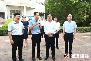 内维尔：如想彻底改变曼联文化你需要有统治力的球员，范迪克就是